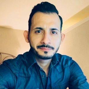 Meet your Posher, Chris